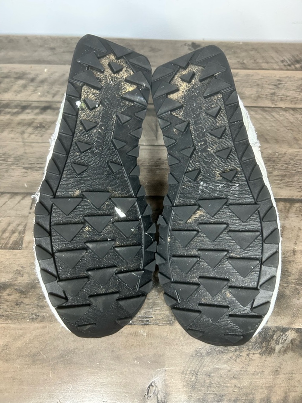Saucony Shadow Retro Sneakers - Picture 6 of 6